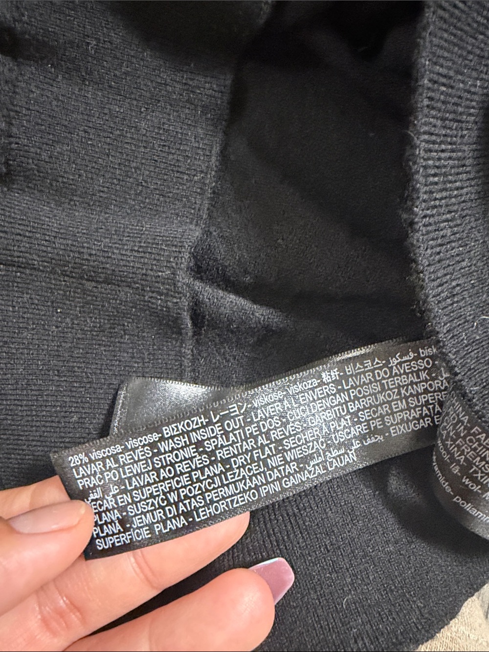 Massimo Dutti Black V-Neck Button-Front Cardigan - Picture 4 of 4